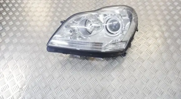 Mercedes-Benz GL X164 Headlight/headlamp A0038205826 5DV00829000 A1648260391