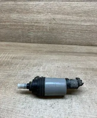 BMW 3 E90 E91 Windscreen/windshield washer pump 26495 8790 20221130