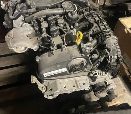 Volkswagen Golf VIII Engine XK14004000G 290545