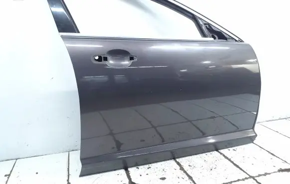 Jaguar XF X250 Front door