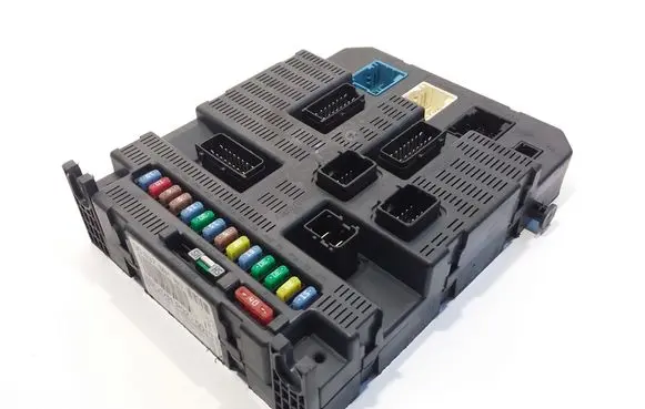 Peugeot 308 Comfort/convenience module 9663798180 BSI2004P0200 BSI2004