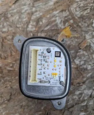 Opel Corsa F LED ballast control module 90186993 13602509