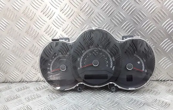 KIA Venga Speedometer (instrument cluster) 940051p260