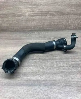 BMW 5 E60 E61 Engine coolant pipe/hose 7795262