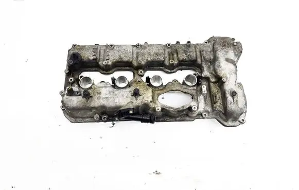 BMW 7 F01 F02 F03 F04 Rocker cam cover 7566286 11127566286