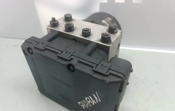 Volkswagen Sharan ABS Pump 1J0907379P 10094903313 7M3614111H