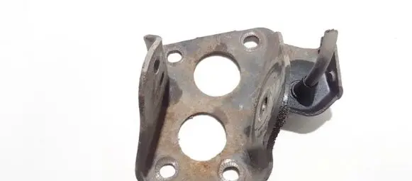Volkswagen Golf IV Bracket in trunk/boot 