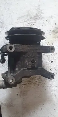 Nissan X-Trail T30 Air conditioning (A/C) compressor (pump) 2k432
