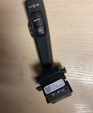 Volvo XC60 Wiper control stalk 31275360
