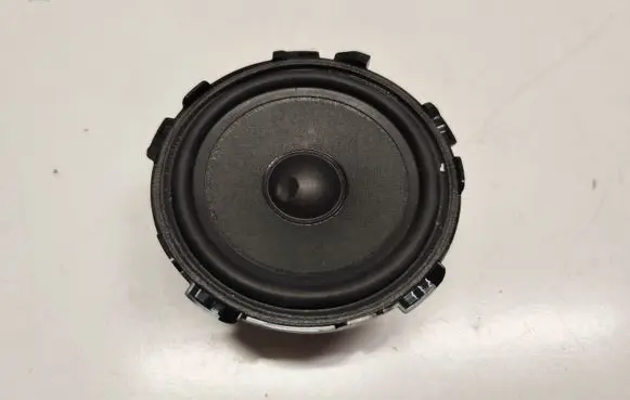Mercedes-Benz GLC X253 C253 Panel speaker A2058201002