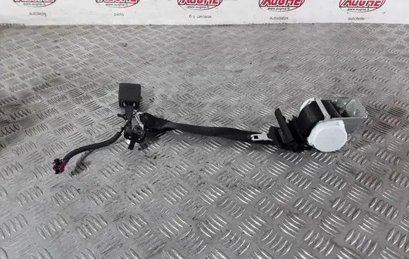 Mercedes-Benz S W222 Middle seatbelt (rear) 34112872F A2228601085