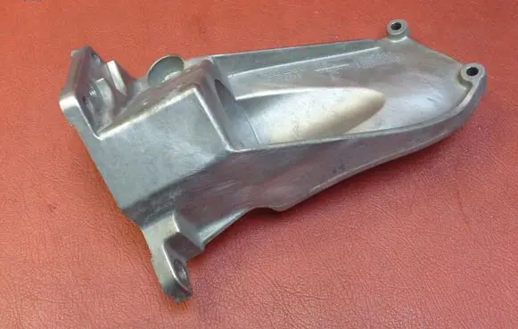 Volvo V40 Engine mounting bracket 31370633