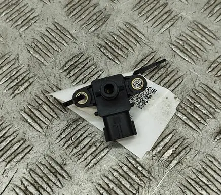 Opel Insignia A Mass air flow meter 12592016