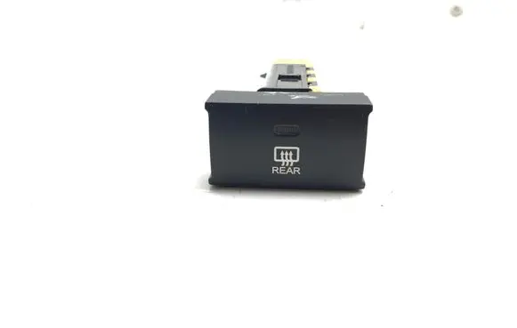 Hyundai Santa Fe Windscreen/window heater switch 202002962