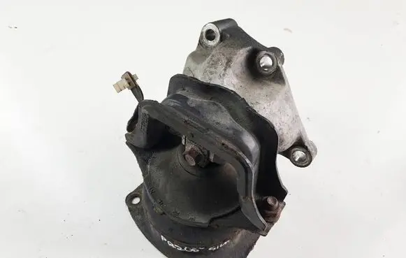 Honda Accord Engine mount vacuum valve 