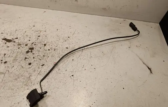 Jaguar XF X260 Windshield washer spray nozzle