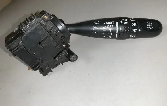 Toyota Corolla E120 E130 Wiper control stalk 173647