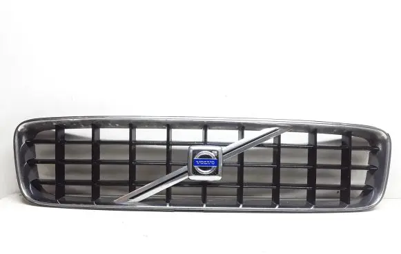 Volvo XC90 Front bumper upper radiator grill 8620641