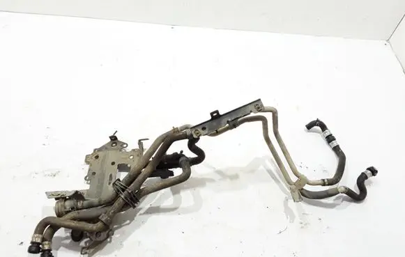 Renault Trafic III (X82) Engine coolant pipe/hose