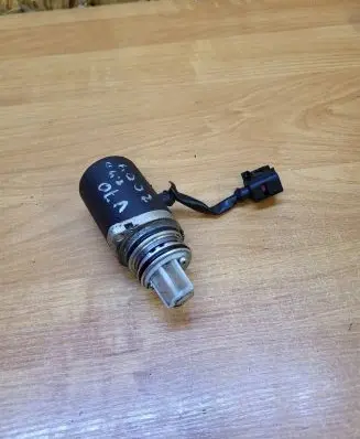 Volvo XC90 Rear gearbox reducer motor 