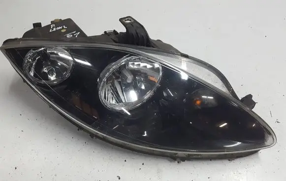 Seat Leon (1P) Headlight/headlamp 