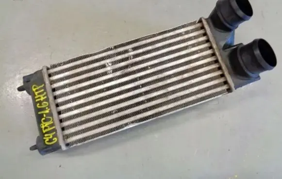 Citroen C4 I Picasso Intercooler radiator