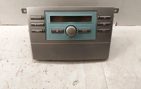 Toyota Corolla Verso AR10 Climate control unit 559020F010 559020F010C
