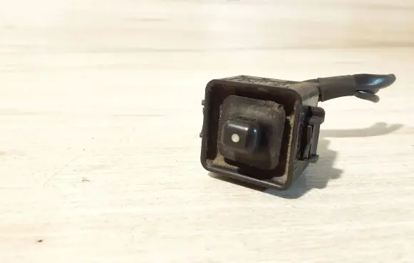 Mercedes-Benz 190 W201 Wing mirror switch 1248201810 00574400