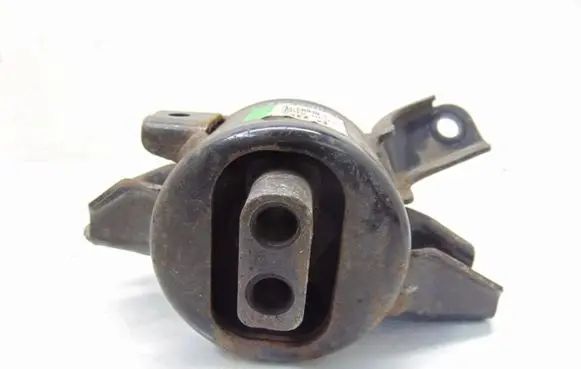 KIA Ceed Engine mount vacuum valve 