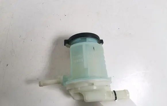 Power steering fluid tank/reservoir