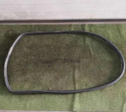 Tesla Model Y Rear door rubber seal (on body) 