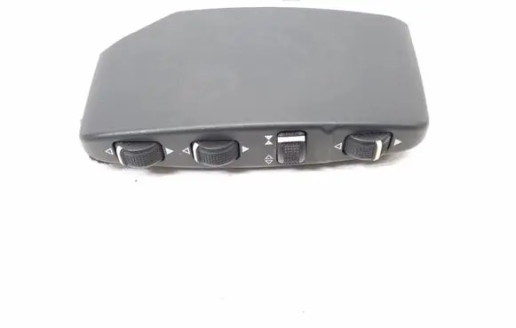 Mercedes-Benz E C207 W207 Seat control switch A0008008078