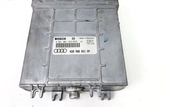 Audi A4 S4 B5 8D Engine control unit/module 028906021GN 0281001659