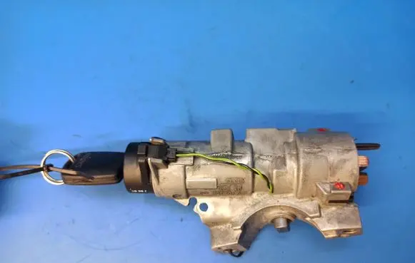 Skoda Octavia Mk1 (1U) Ignition lock 4B0905851