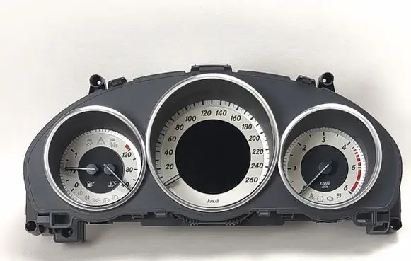 Mercedes-Benz E W212 Speedometer (instrument cluster) A2129000825 260707HR0824 2129000825