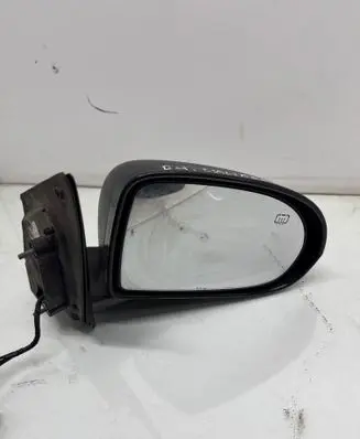 Dodge Caliber Front door electric wing mirror 021074