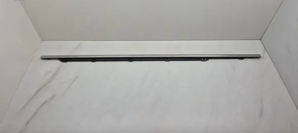 Hyundai Santa Fe Front door glass trim molding 