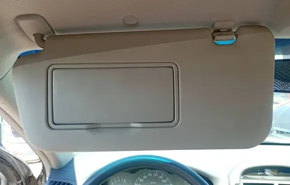 KIA Cerato Sun visor
