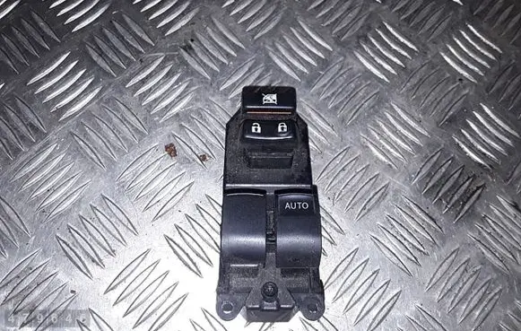 Toyota Yaris Electric window control switch 192831