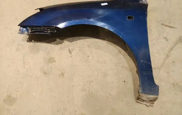 Toyota Corolla E120 E130 Fender 
