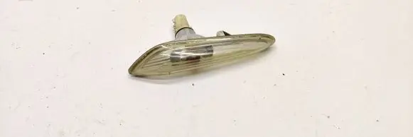 BMW 3 E46 Front fender indicator light 69113716 6911371