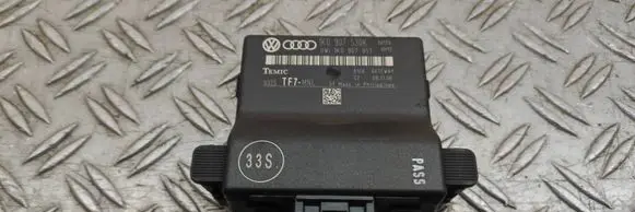 Audi A3 S3 8P Gateway control module 1K0907530K 1K0907951