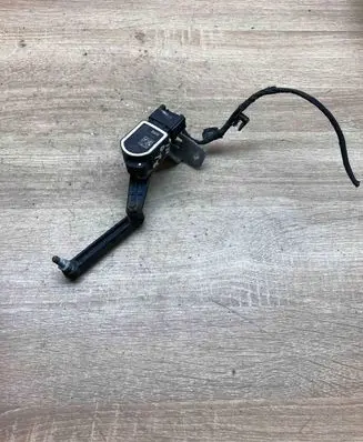 BMW 5 GT F07 Headlight/headlamp level sensor 6788574 25916010