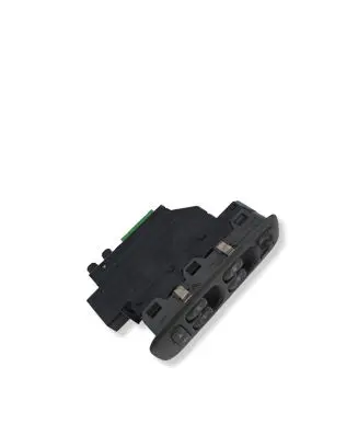 Volvo XC70 Electric window control switch 8682949 01W49E