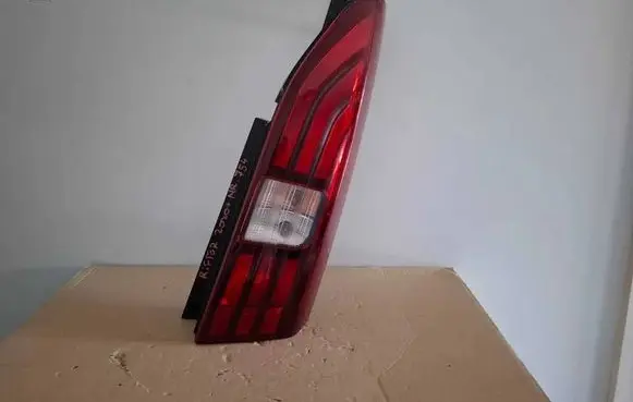 Rear/tail lights
