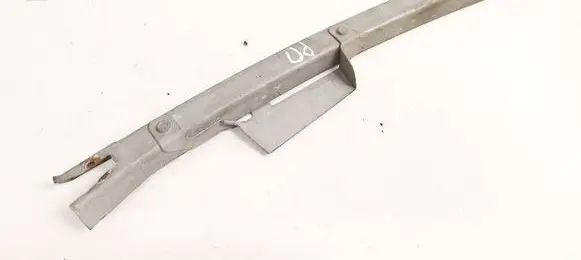 Volvo V70 Front door glass trim molding