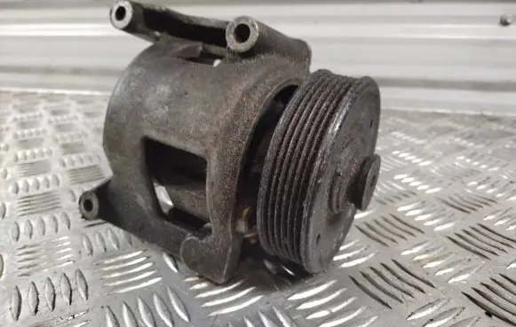 Renault Espace IV Power steering pump