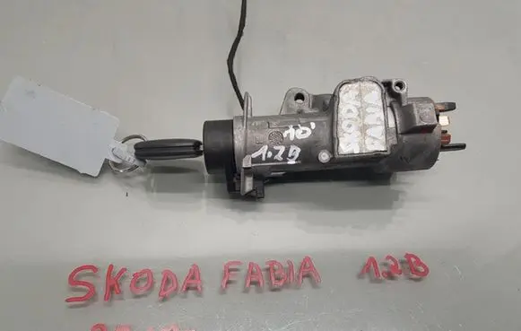 Skoda Fabia Mk2 (5J) Ignition lock 4B0905851C