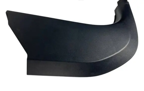 Foot area side trim