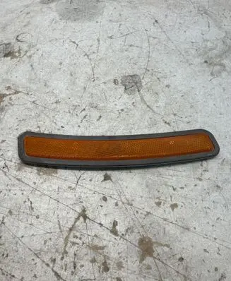 BMW 3 G20 G21 Front reflector 7433785